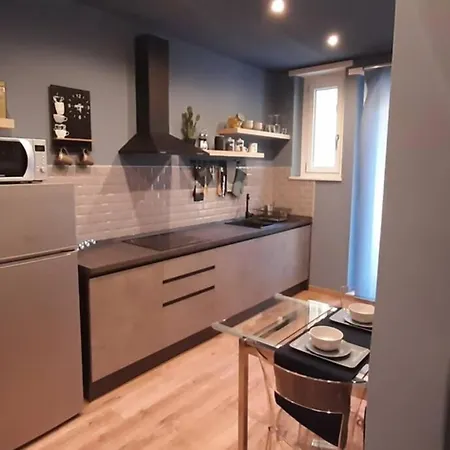 Bilocale Luminoso Nel Cuore Della Citta